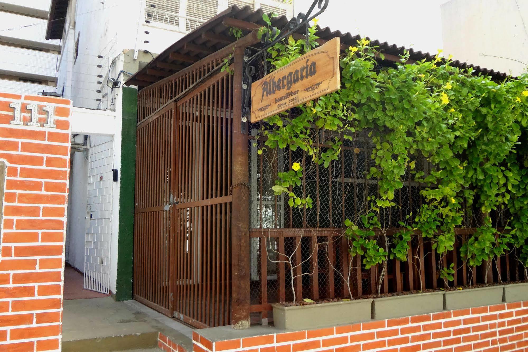 Albergaria Hostel フォルタレザ エクステリア 写真
